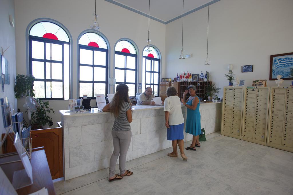 Nina Hotel Мармари Екстериор снимка